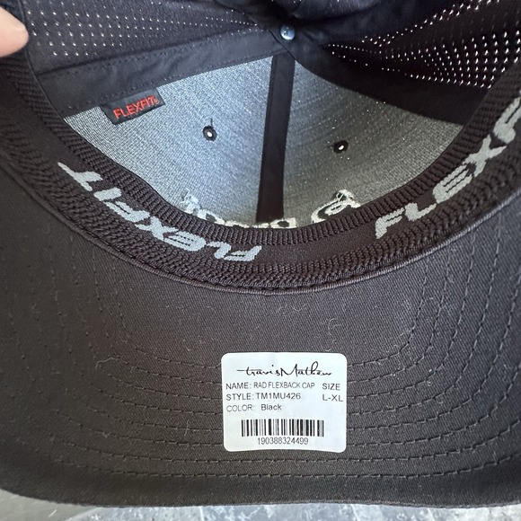 TRAVIS MATHEW Size L-XL Black Original Flexfit Golf Hat Rad Flexback Cap‎ - Picture 5 of 9